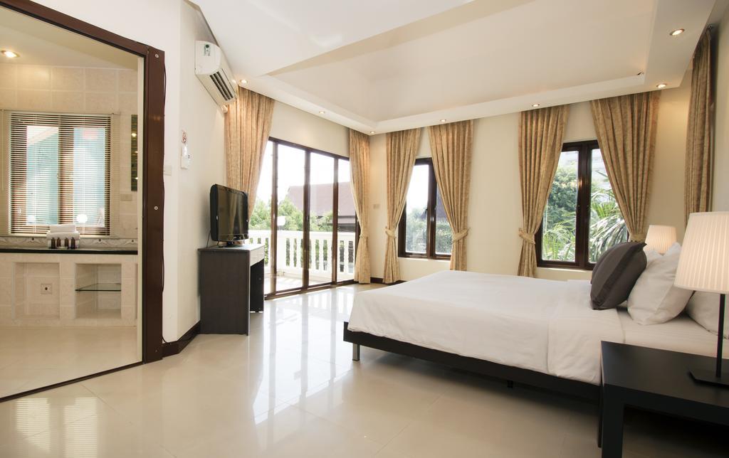 באנג לאמונג Pattaya Holiday Villas מראה חיצוני תמונה