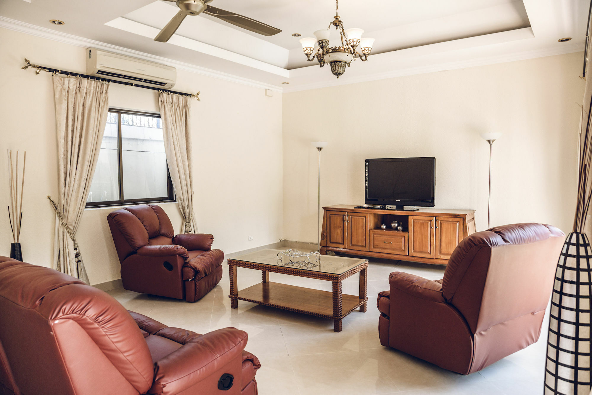 באנג לאמונג Pattaya Holiday Villas מראה חיצוני תמונה