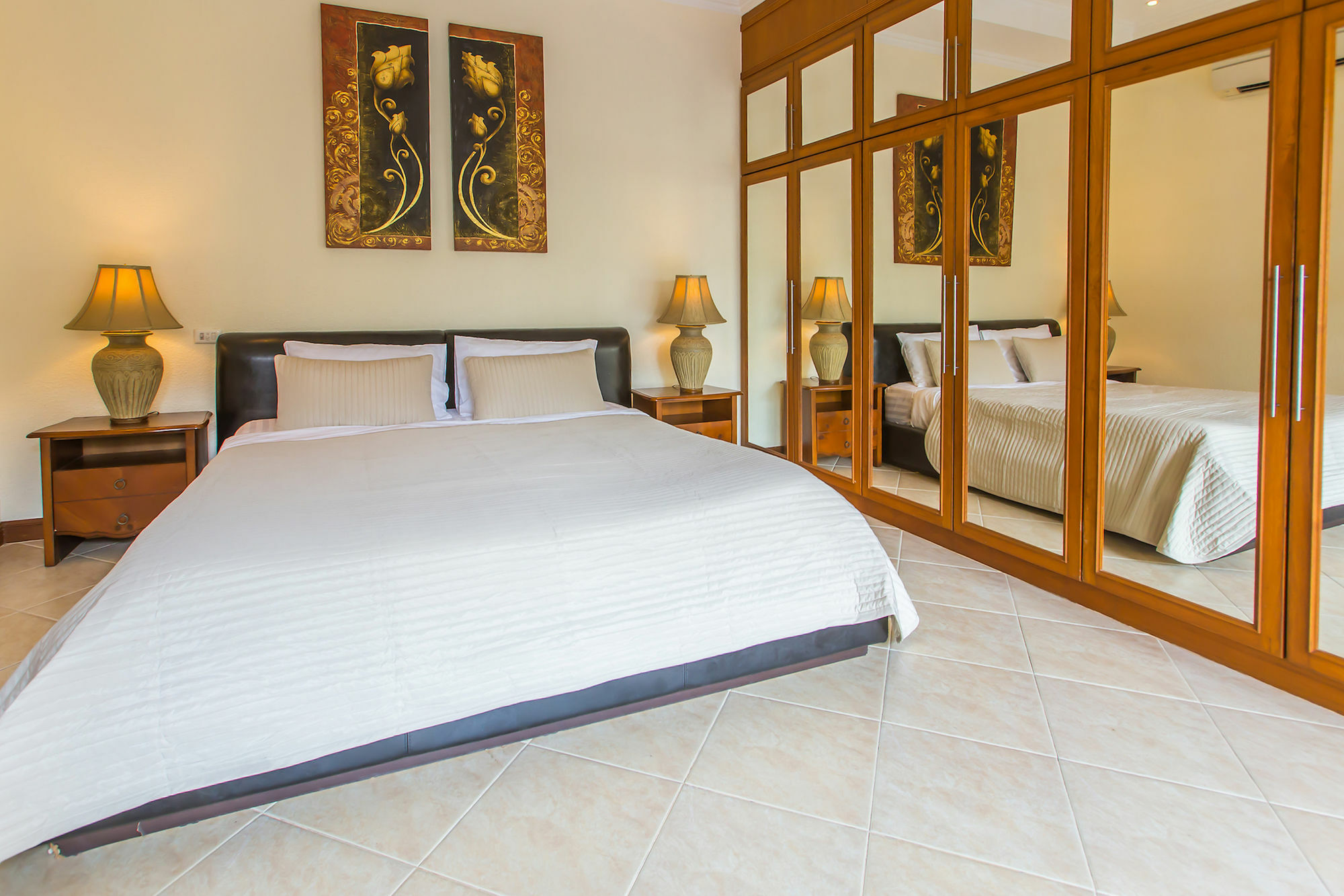 באנג לאמונג Pattaya Holiday Villas מראה חיצוני תמונה